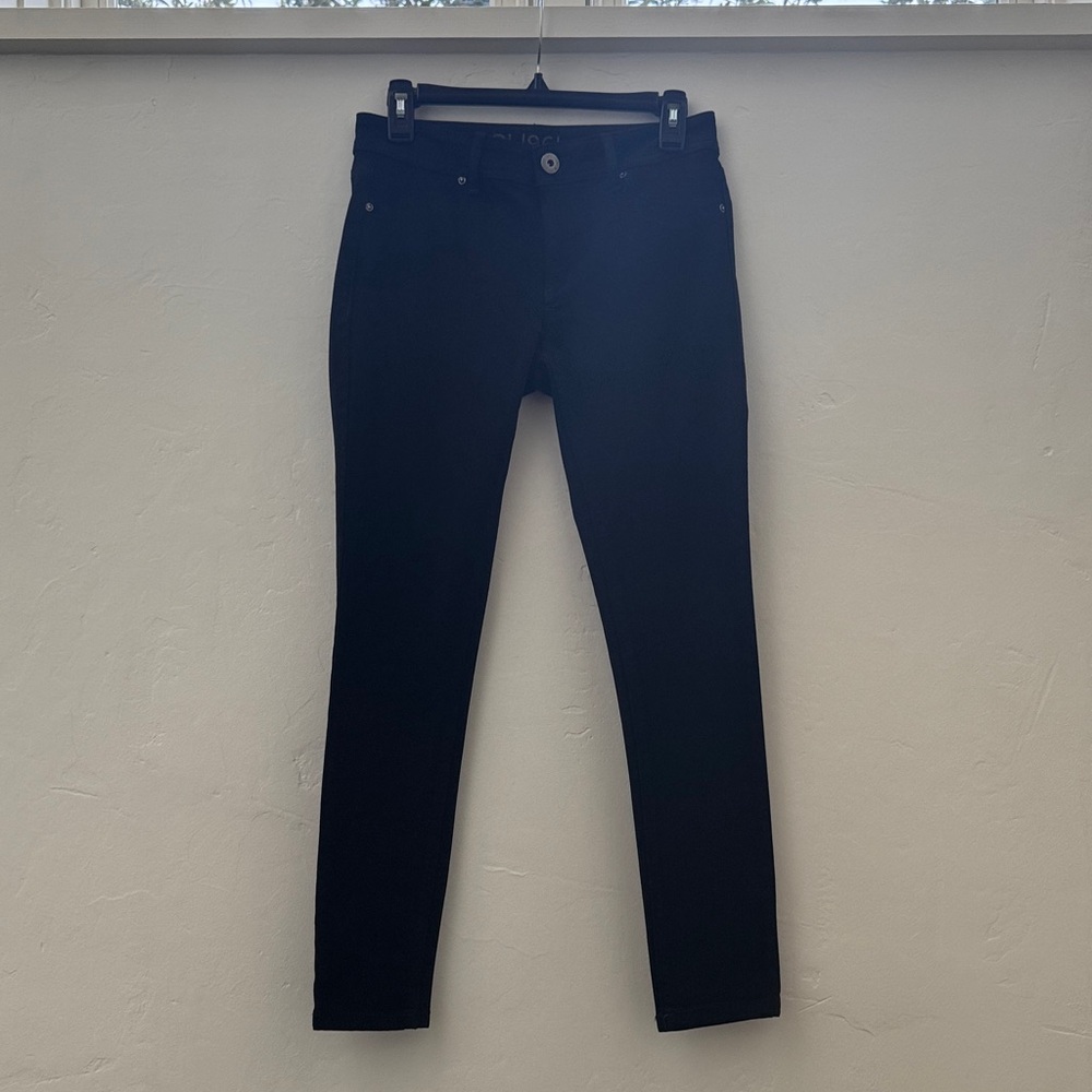 DL1961 EMMA Low Rise Skinny Jeans Riker (Black Wash)